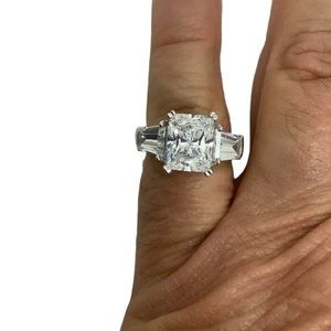 Sterling silver Cubic Zirconia ring